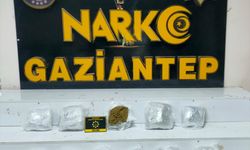 Gaziantep'te otomobilde 5 kilo 400 gram uyuşturucu ele geçirildi