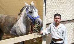 Genç sporcu Şahan Emir, at üstündeki başarısıyla göz dolduruyor