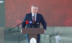 Gençlik ve Spor Bakanı Bak, Kütahya'da Büyük Zafer'in 103. yılı kutlama programında konuştu: