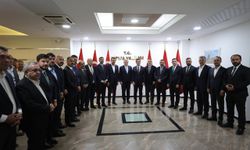 Gençlik ve Spor Bakanı Osman Aşkın Bak, Ahlat Su Sporları Merkezi'nin açılışını yaptı: