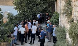 GÜNCELLEME - Mardin'de iki kız kardeş evlerinde ölü bulundu