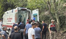 Hatay'da uçuruma yuvarlanan traktörün sürücüsü yaralandı