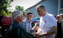 İçişleri Bakanı Ali Yerlikaya, Sındırgı'daki deprem bölgesinde incelemelerde bulundu: