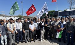 İstanbul'da bir grup, Ankara'daki Gazze'ye destek yürüyüşüne katılmak için yola çıktı