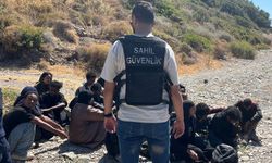 İzmir'de 47 düzensiz göçmen yakalandı