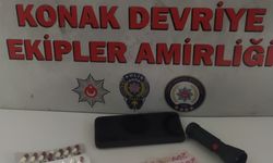İzmir'de uyuşturucu operasyonunda yakalanan 2 şüpheli tutuklandı