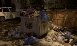 Kartal'da işçiler 'eksik ödeme yapıldığı' gerekçesiyle çöpleri toplamadı