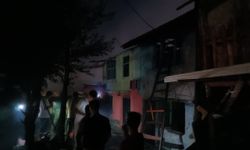Kastamonu'da çıkan yangında 3 ev kullanılamaz hale geldi