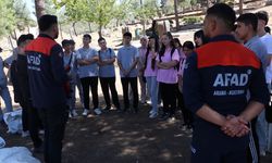 Kilisli öğrenciler "Geleceğin Yıldızları Yaz Kampı"nda ilk yardımı ve çadır kurmayı öğrendi
