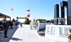 KKTC'de Taşkent katliamında şehit olan Kıbrıslı Türkler için anma töreni düzenlendi