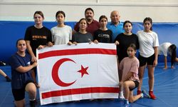 KKTC'den gelen kadın güreşçiler Edirne'de kamp yaptı
