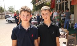 Köye gelen validen düve isteyen ikizlerin isteği geri çevrilmedi