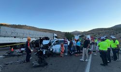 Malatya'da otomobil ile hafif ticari aracın çarpıştığı kazada 4 kişi öldü