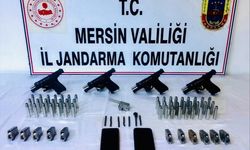 Mersin'de 70 tabanca ele geçirilen operasyona ilişkin bir suç örgütü elebaşı yakalandı
