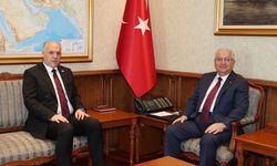 Milli Savunma Bakanı Güler, Kosova Bölgesel Kalkınma Bakanı Damka ile görüştü
