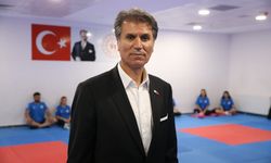 Milli sporcular curlingde olimpiyat kotası peşinde