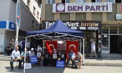 Muşlu aileler DEM Parti önündeki eylemlerini sürdürdü