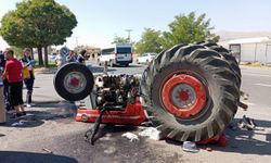 Nevşehir'de hafif ticari araçla çarpışan traktörün sürücüsü yaralandı