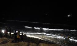 Ordu'da denize giren 2 mevsimlik tarım işçisinden biri kayboldu