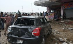 Pakistan'da havai fişek deposunda çıkan yangında 12 kişi yaralandı