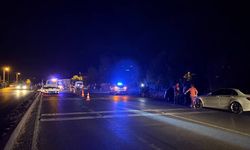 Sakarya'da çarpışan iki otomobildeki 8 kişi yaralandı