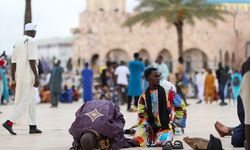 Senegal'de yaklaşık iki milyon kişi, "Büyük Magal" için bir araya geldi