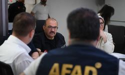 Sındırgı'da deprem sonrası yürütülen çalışmalar sürüyor