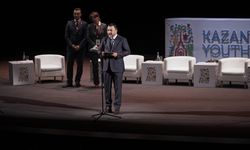 Tataristan'da 4. Kazan Küresel Gençlik Zirvesi başladı