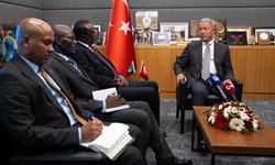 TBMM Milli Savunma Komisyonu Başkanı Akar, Sudan'ın Ankara Büyükelçisi ile görüştü