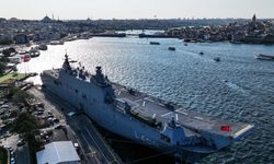 TCG Anadolu, Çanakkale'den İstanbul'a 'Zafer Yolculuğu'nu tamamladı