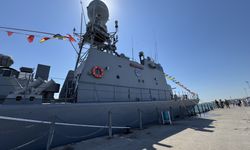 TCG Fırtına hücumbotu Kocaeli'de ziyarete açıldı
