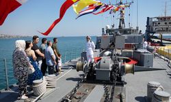 Tekirdağ'da 'TCG Enez' gemisi ziyarete açıldı