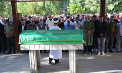Trabzon'da gelin alma sırasında silahla ateş açılması sonucu ölen kişi Erzurum'da defnedildi