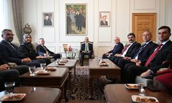 Ulaştırma ve Altyapı Bakanı Uraloğlu, Sivas'ta ziyaretlerde bulundu