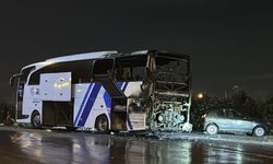 Ümraniye'de yolcu otobüsünde çıkan yangın söndürüldü