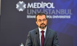 YKS'de dereceye giren 33 öğrenci İstanbul Medipol Üniversitesine yerleşti