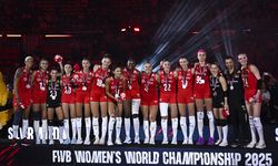 A Milli Kadın Voleybol Takımı, gümüş madalyasını aldı