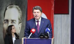 Adalet Bakanı Tunç, Hakkari'de AK Parti İl Danışma Meclisi Toplantısı'nda konuştu: