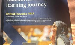 AK Parti İstanbul Milletvekili Rümeysa Kadak, Oxford'un yeni reklam yüzü oldu
