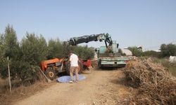 Antalya'da tamir ettiği traktörün altında kalan kişi öldü