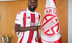 Antalyaspor, Fildişi Sahilli oyuncu Boli'yi transfer etti