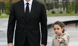 Azerbaycan, Gence'de Ermenistan'ın saldırısına hedef olan sivil alana anıt park inşa etti