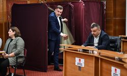 Bayrampaşa Belediye Başkan Vekilliğine kura ile CHP'li İbrahim Kahraman seçildi