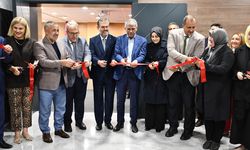 Bilecik'te Fatih Dönmez Kültür Merkezi Konferans Salonu açıldı
