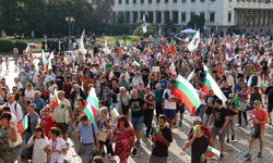 Bulgaristan'da avro karşıtları protesto düzenlendi
