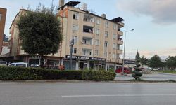 Bursa'da apartmanın üçüncü katından düşen çocuk ağır yaralandı
