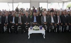 Çevre, Şehircilik ve İklim Değişikliği Bakanı Kurum, Çarşıbaşı Millet Bahçesi'nin açılışında konuştu: