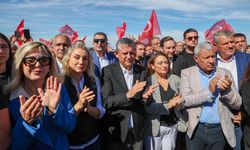 CHP Genel Başkanı Özel: "Adanalılar kendilerine iyilik yapanı hiç unutmazlar ama kötülük yapanı da affetmezler"