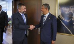 CHP Genel Başkanı Özel, Çekya'nın Ankara Büyükelçisi Stepanek ile görüştü
