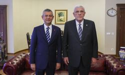 CHP Genel Başkanı Özel, İYİ Parti Genel Başkanı Dervişoğlu ile görüştü